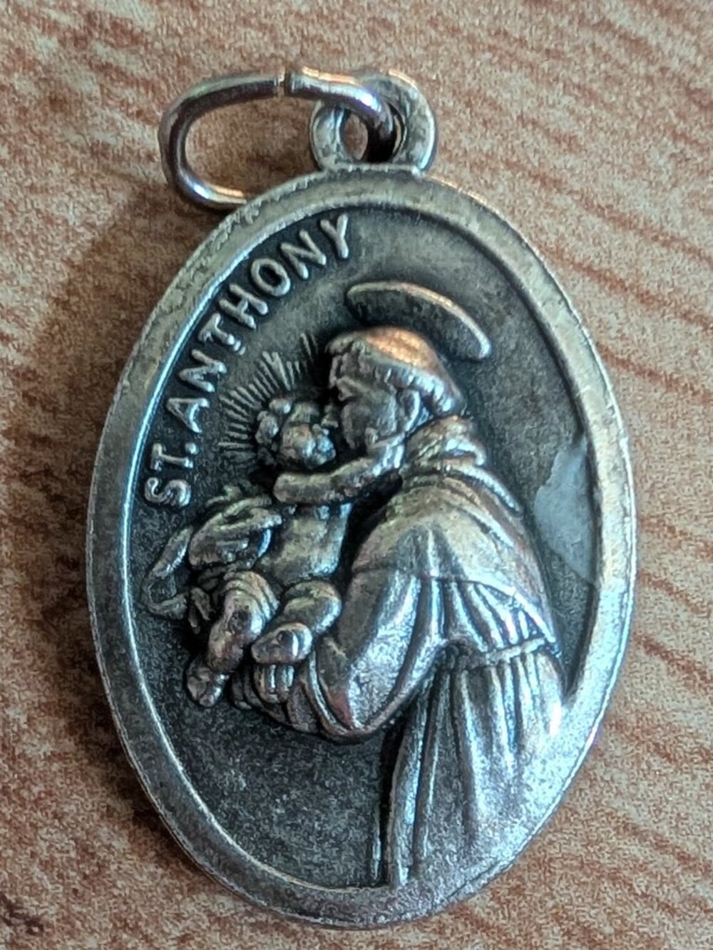 Italian Catholic Pendant - Saint Anthony & Infant Jesus - Vintage Relic Charm